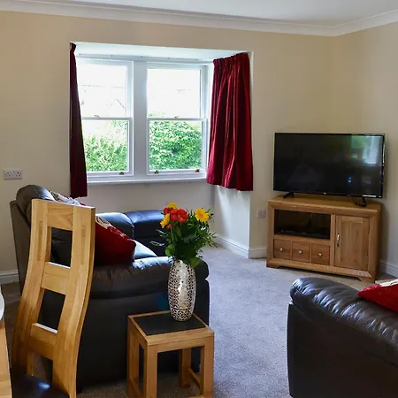 Flat 2 Lonsdale House Holiday home